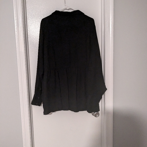 Torrid textured peplum long sleeve shirt 4 - Picture 8 of 8